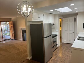 16669 Bernardo Oaks Dr in San Diego, CA - Building Photo - Building Photo