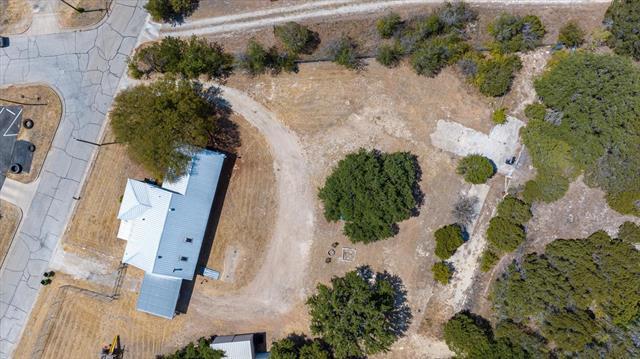 306 Litigation Ave in Glen Rose, TX - Building Photo - Building Photo