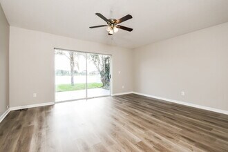 2334 Andrews Valley Dr in Kissimmee, FL - Building Photo - Building Photo