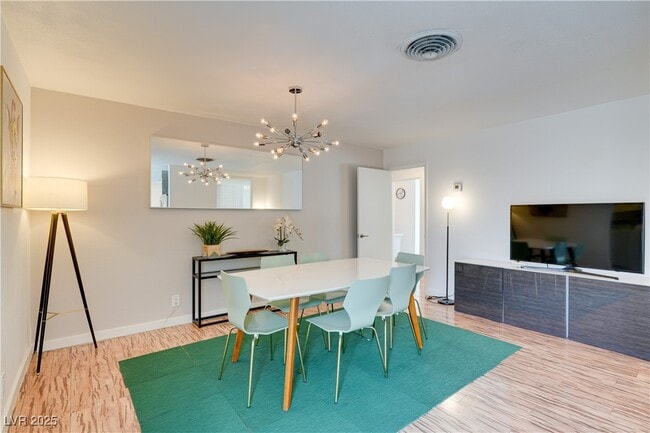 property at 1531 Commanche Dr