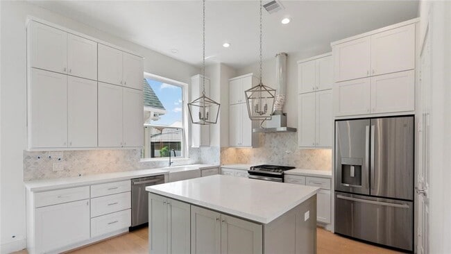 property at 4621 Maxie St