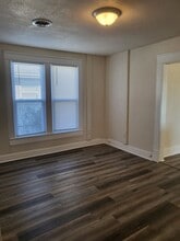 2205 S Adele Ave in Joplin, MO - Building Photo - Building Photo