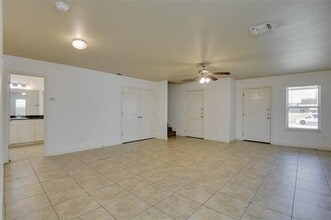 3118 Weave Ct in Granbury, TX - Building Photo - Building Photo