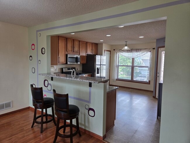 15205 French Dr N in Hugo, MN - Building Photo - Building Photo