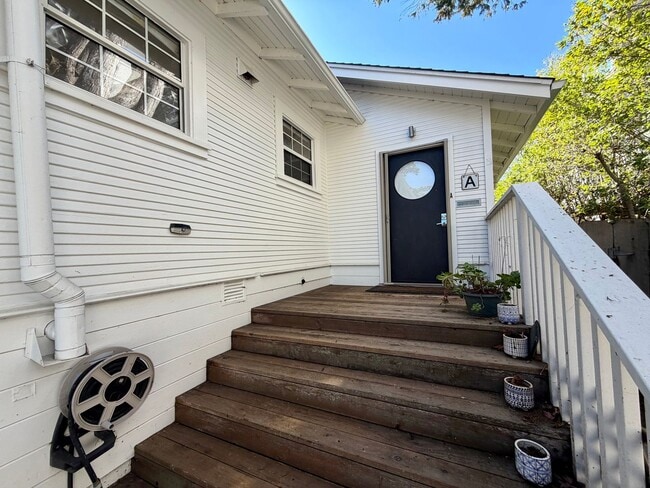 1072 First St in Monterey, CA - Building Photo - Building Photo