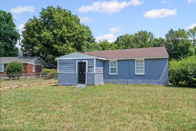 property at 410 Carbon Cove