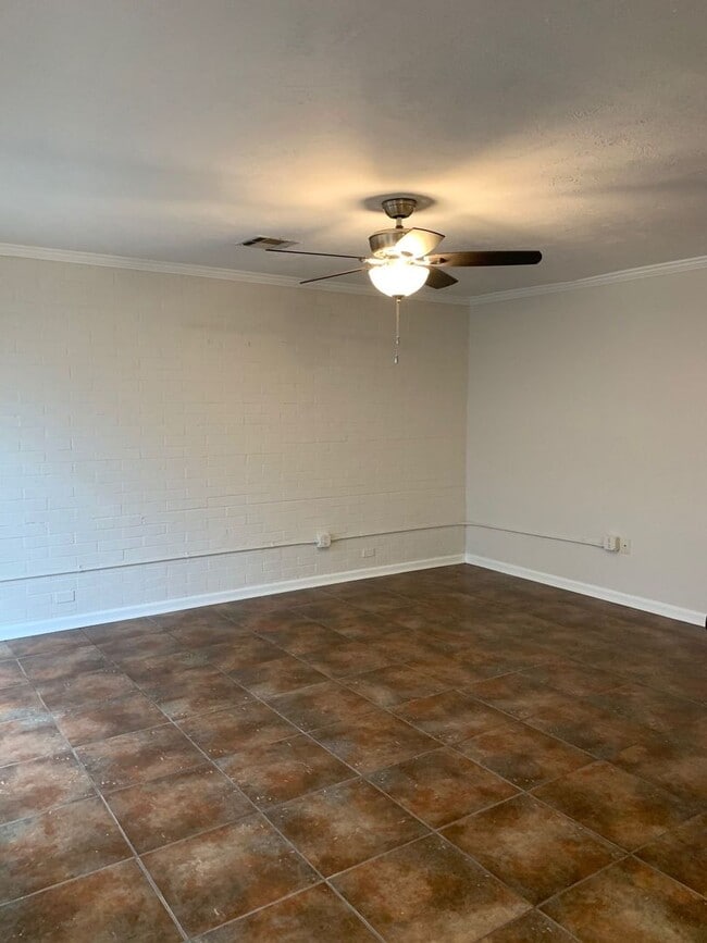 305 Woodruff in Lake Charles, LA - Building Photo - Building Photo