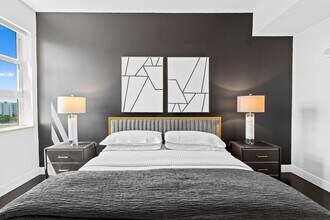 403 S Sapodilla Ave in West Palm Beach, FL - Building Photo - Building Photo