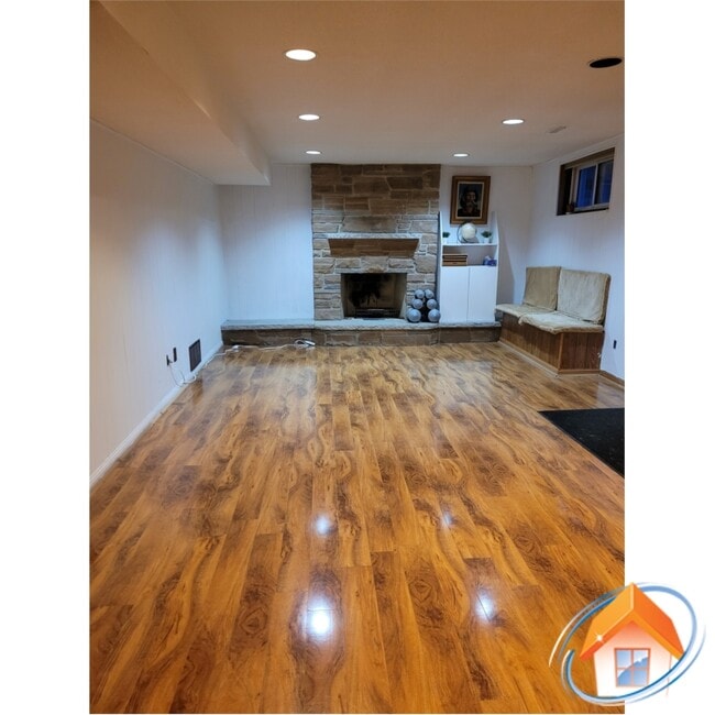 property at 24 Cliffwood Rd