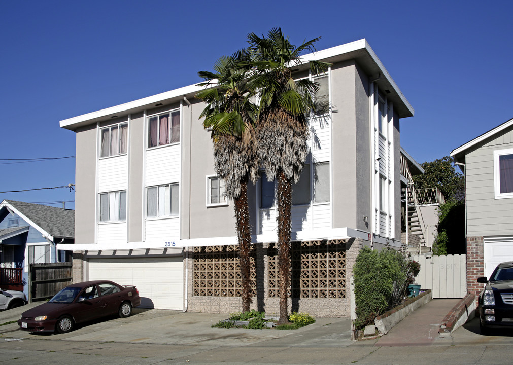 3515 Rhoda Ave in Oakland, CA - Building Photo