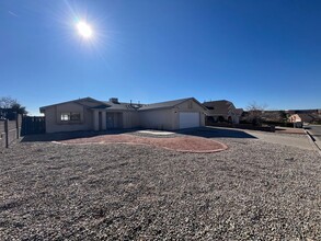 4520 Rockaway Loop NE in Rio Rancho, NM - Building Photo - Building Photo