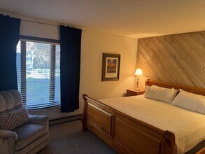31 Sunshine in Mammoth Lakes, CA - Building Photo - Building Photo