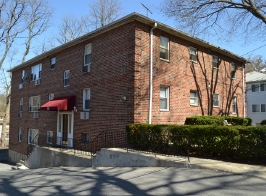 107 Kensington in Bronxville, NY - Building Photo