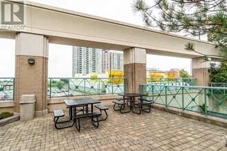 61 Town Centre Court in Toronto, ON - Building Photo - Building Photo