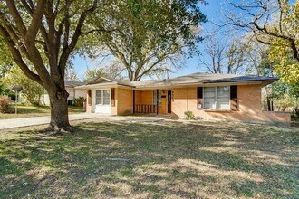 3325 Sidney Dr in Mesquite, TX - Building Photo - Building Photo