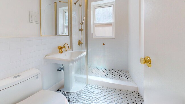 465 Arborway, Unit #13 in Boston, MA - Building Photo - Building Photo