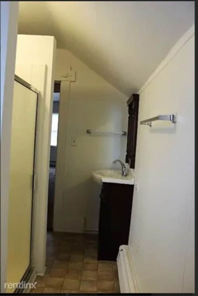 513 Rodd St in Midland, MI - Building Photo - Building Photo