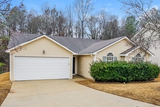 3665 Arrowhead Pl in Douglasville, GA - Building Photo - Building Photo