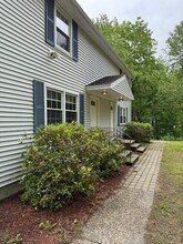 607 Flat Hill Rd in Lunenburg, MA - Building Photo - Building Photo