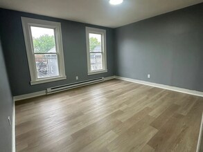 61 Washington St in Waterbury, CT - Building Photo - Building Photo