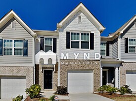 5648 Union Pointe Dr in Union City, GA - Building Photo