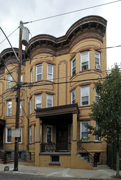 7 East St in Jersey City, NJ - Building Photo