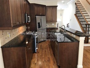 2673 Rivers Edge Dr NE in Atlanta, GA - Building Photo - Building Photo