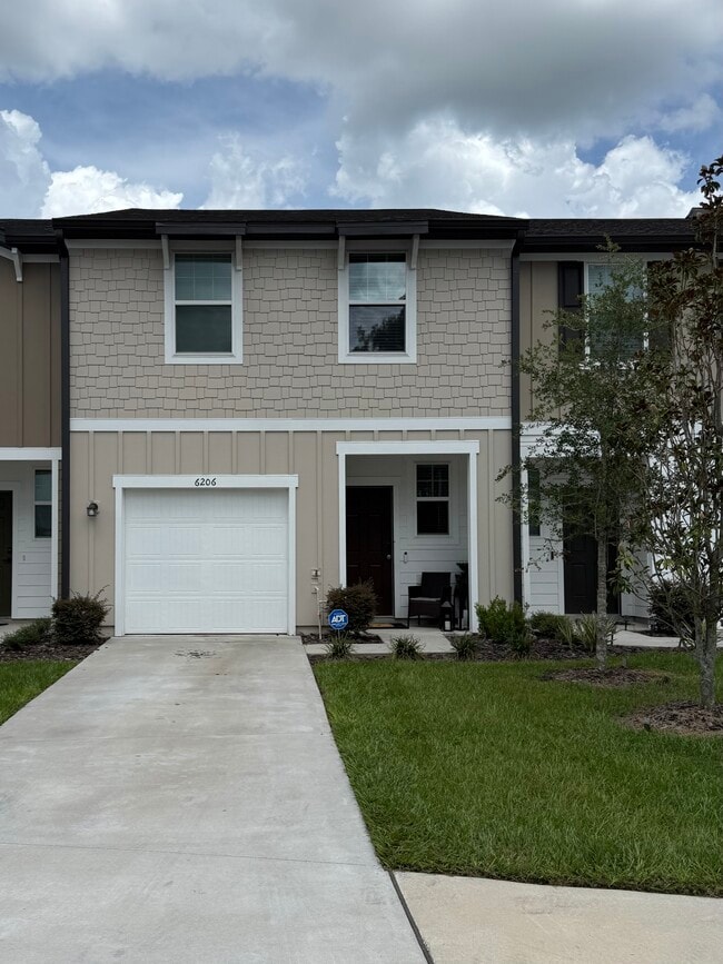 property at 6206 Daerr Ridge St