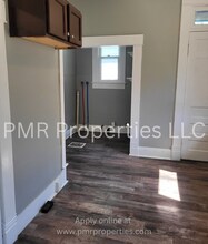 2936 Seneca St in St. Joseph, MO - Building Photo - Building Photo