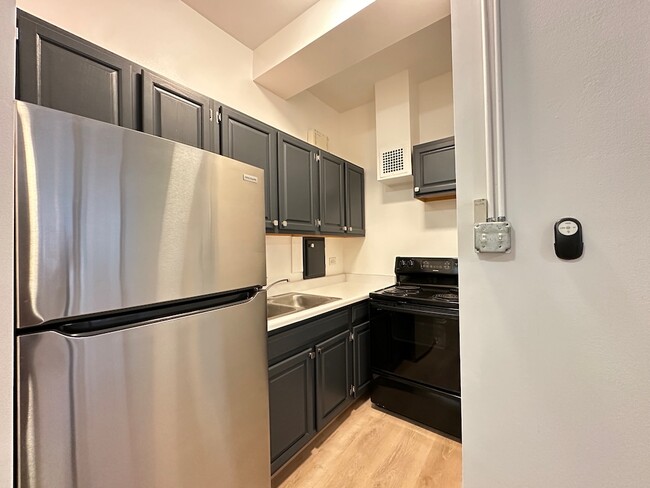 4180 N Marine Dr in Chicago, IL - Building Photo - Building Photo