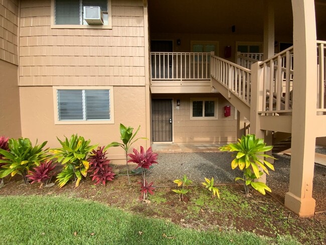 98-1372-1372 Koaheahe Pl in Pearl City, HI - Building Photo - Building Photo