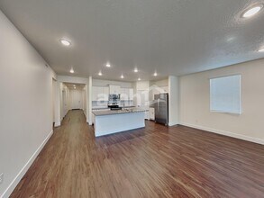 3100 N Vigo Ave in Star, ID - Foto de edificio - Building Photo