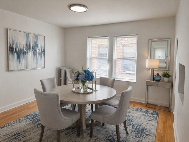 2317 E 70th St in Chicago, IL - Building Photo - Building Photo