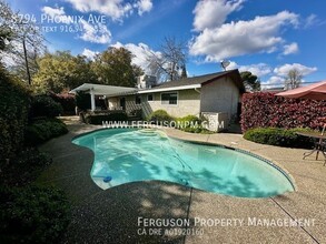 8794 Phoenix Ave in Fair Oaks, CA - Building Photo - Building Photo