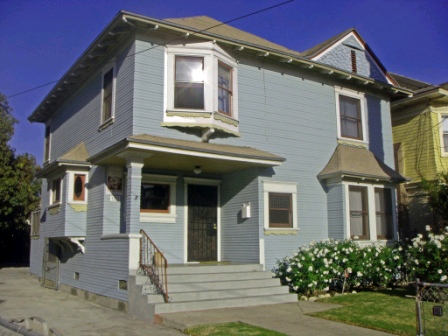 1021 W 24th St in Los Angeles, CA - Building Photo