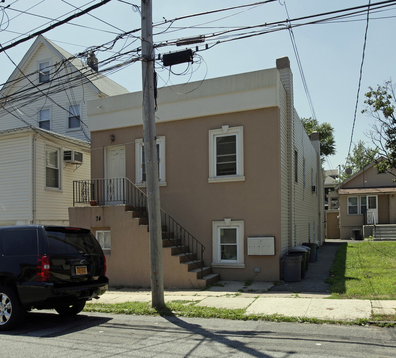 74 Ocean Ave in Staten Island, NY - Foto de edificio