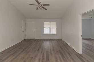 1221 Franklin St in Goldsboro, NC - Building Photo - Building Photo