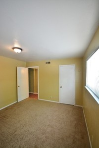 Serrano Creek Apartments in Grand Prairie, TX - Foto de edificio - Interior Photo