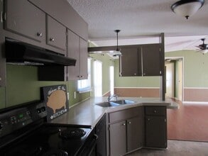 5310 Cherry St in Valdosta, GA - Building Photo - Building Photo
