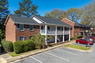 The Cove in Columbus, GA - Building Photo