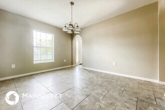 13336 Brewster Rd in Spring Hill, FL - Foto de edificio - Building Photo