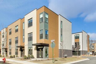 5424 Old Orchard Rd in Skokie, IL - Building Photo