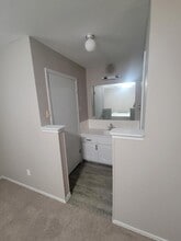 1028 N Wells St in Pampa, TX - Building Photo - Building Photo