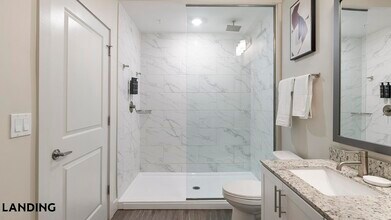 5885 Lakehurst Dr, Unit 1237 in Orlando, FL - Building Photo - Building Photo