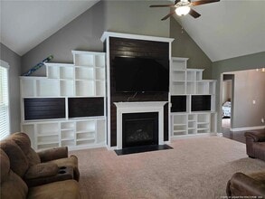 323 Nottingley Dr in Hope Mills, NC - Building Photo - Building Photo