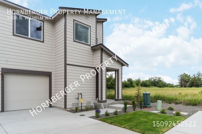 1306 N Wilhelm Wy