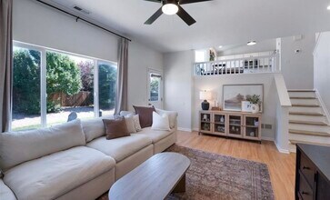6734 Akerman Dr in Colorado Springs, CO - Foto de edificio - Building Photo