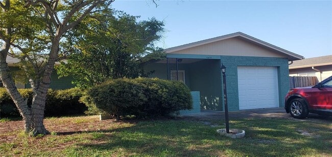 13610 87th Pl N in Seminole, FL - Building Photo - Building Photo