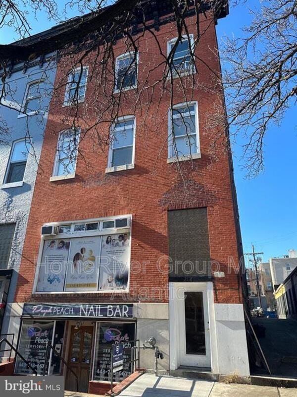 2118 N Charles St photo'