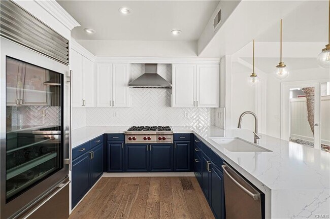 504 Marguerite Ave in Newport Beach, CA - Building Photo - Building Photo